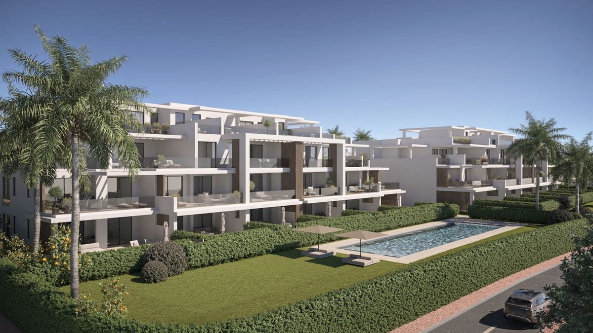 4 chambre Penthouse à vendre à Estepona avec piscine garage - 1 450 000 € (Ref: 9565707)