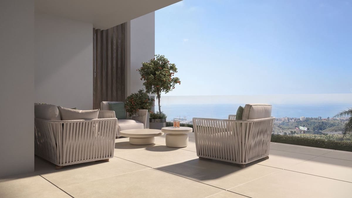 3 bedroom Apartment for sale in Estepona with pool garage - € 810,000 (Ref: 9565708)