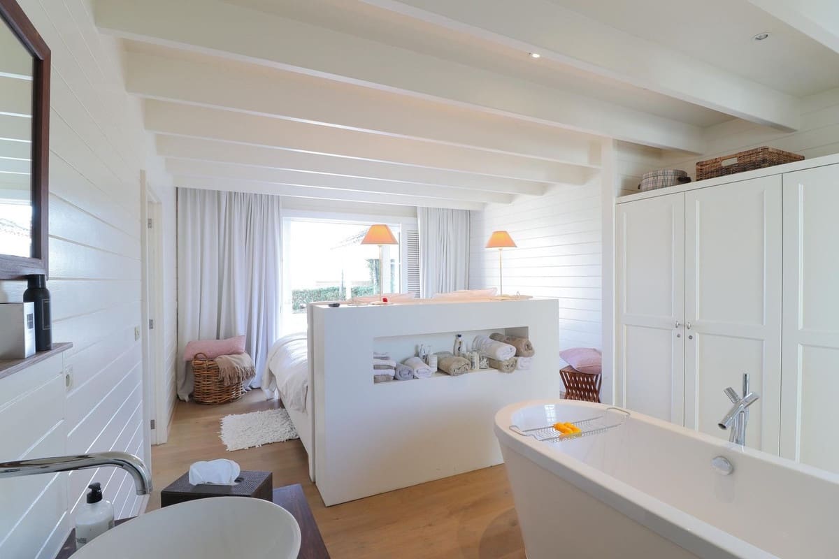 4 sypialnia Willa na sprzedaż w Benahavis z basenem garażem - 1 975 000 € (Ref: 9626138)