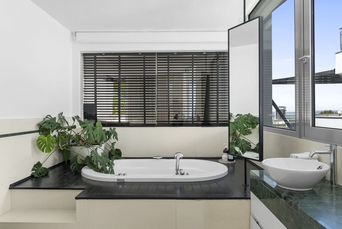 3 Zimmer Doppelhaus zu verkaufen in Marbella mit Pool Garage - 3.850.000 € (Ref: 9653356)