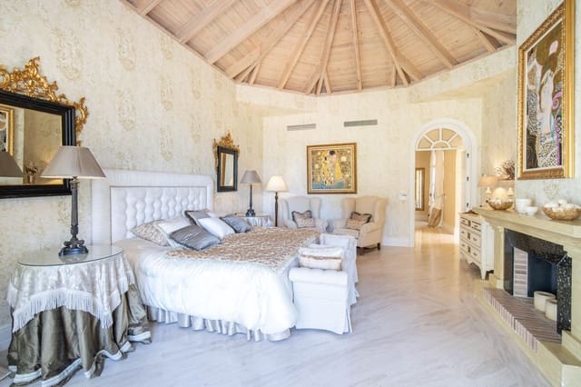 5 Zimmer Villa zu verkaufen in Marbella mit Pool Garage - 13.800.000 € (Ref: 9657070)