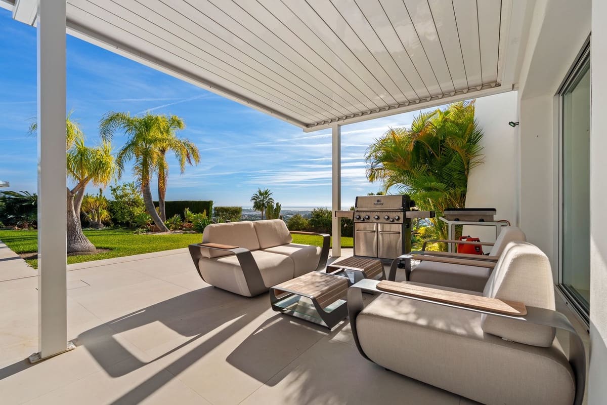 Chalet de 9 habitaciones en Benahavís en venta con piscina garaje - 8.250.000 € (Ref: 9665212)