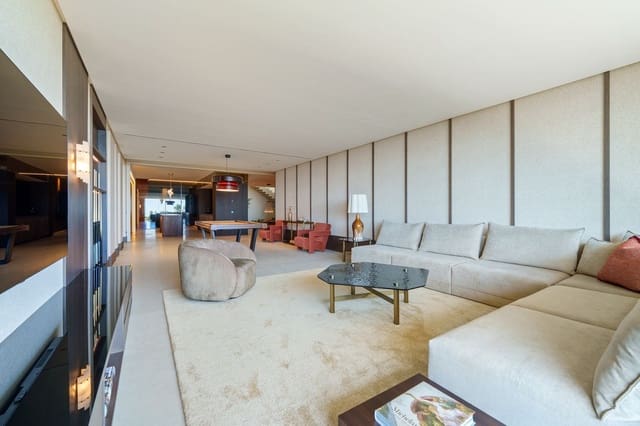 8 bedroom Villa for sale in La Quinta, Benahavís with pool garage - € 19,880,000 (Ref: 9665340)