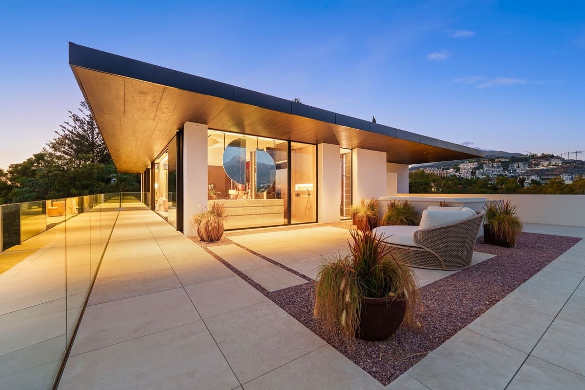 8 soveværelse Villa til salg i La Quinta med swimmingpool garage - € 19.880.000 (Ref: 9665340)