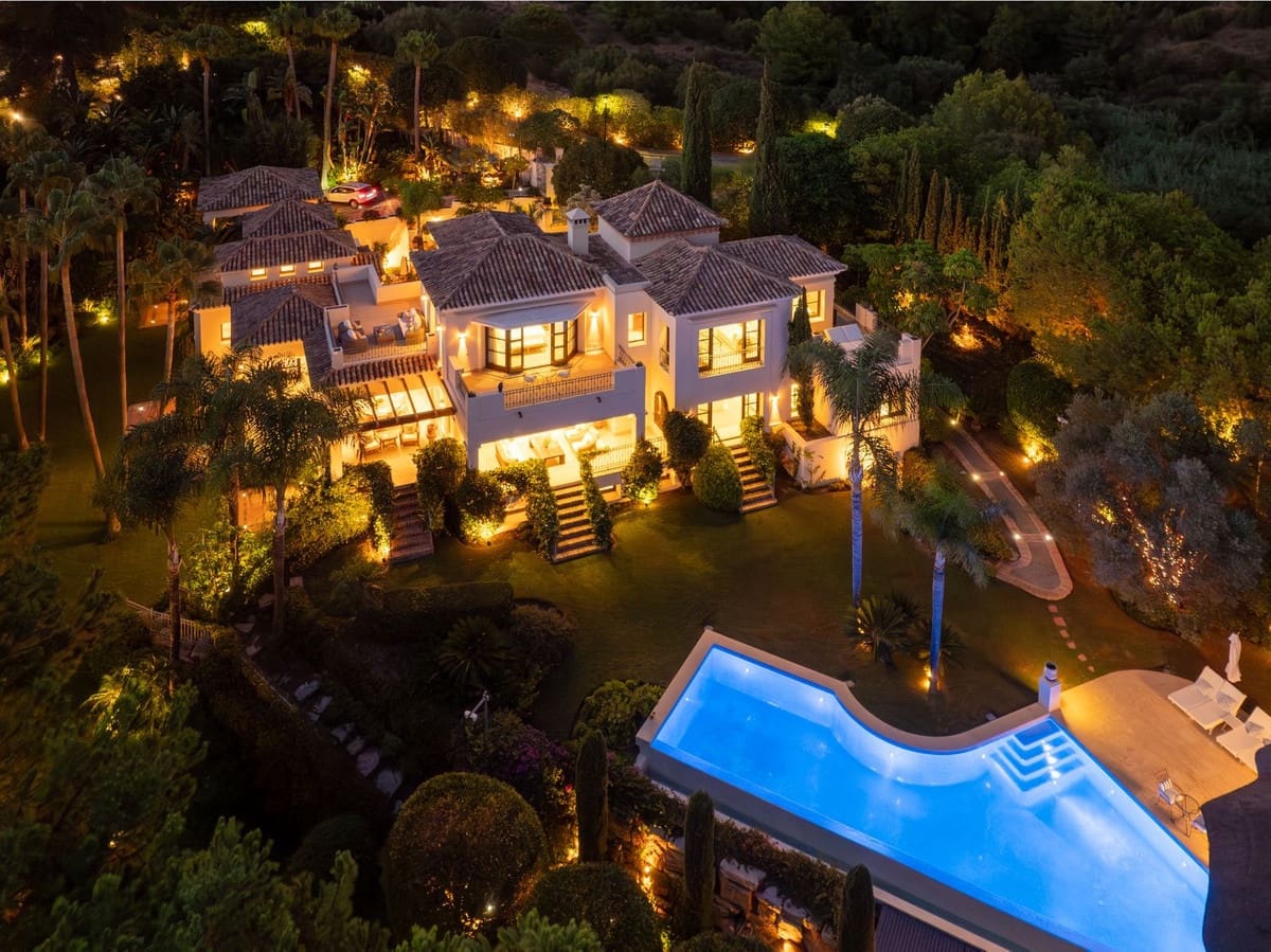 6 chambre Villa/Maison à vendre à Golden Mile avec piscine - 8 950 000 € (Ref: 9665443)