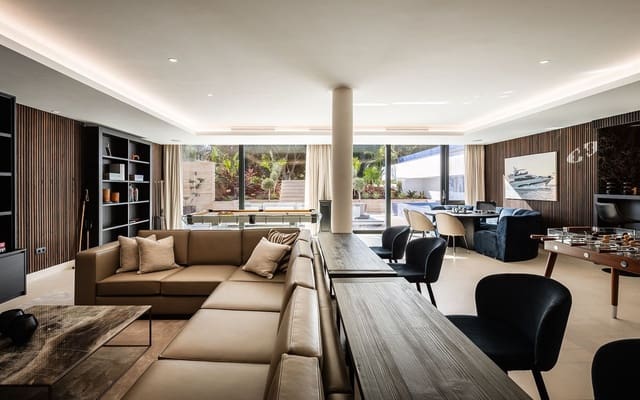 7 chambre Villa/Maison à vendre à Sotogrande, San Roque avec piscine garage - 12 995 000 € (Ref: 9669260)