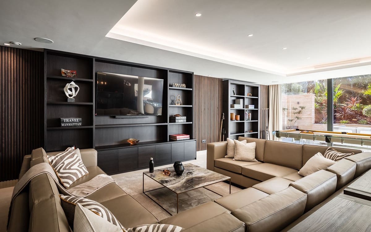 7 quarto Moradia para venda em Sotogrande com piscina garagem - 12 995 000 € (Ref: 9669260)