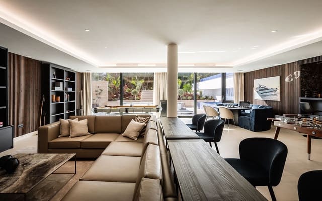 7 Zimmer Villa zu verkaufen in Sotogrande, San Roque mit Pool Garage - 12.995.000 € (Ref: 9669260)