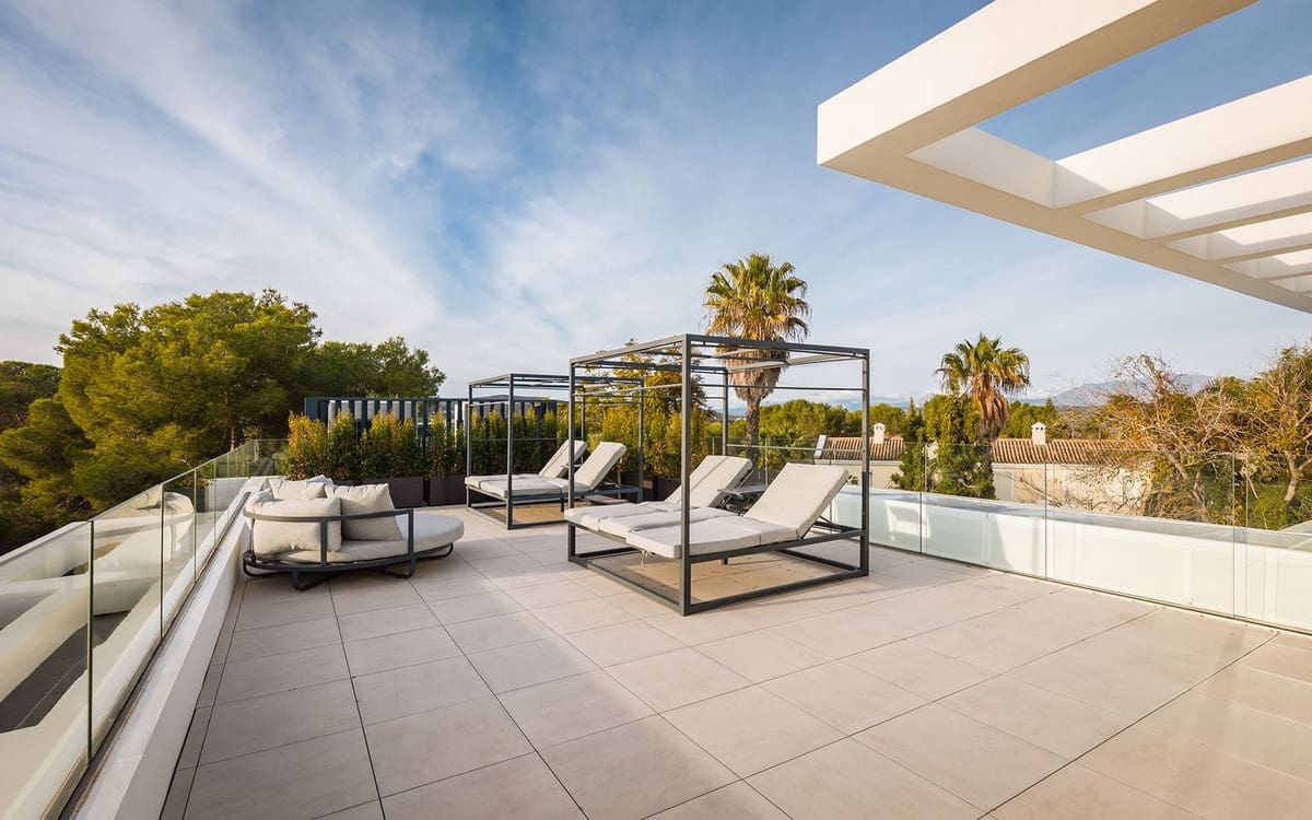 7 quarto Moradia para venda em Sotogrande com piscina garagem - 12 995 000 € (Ref: 9669260)