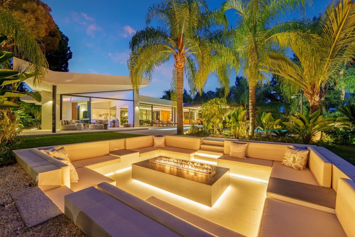 5 sovrum Villa till salu i Las Chapas med pool garage - 5 875 000 € (Ref: 9669261)