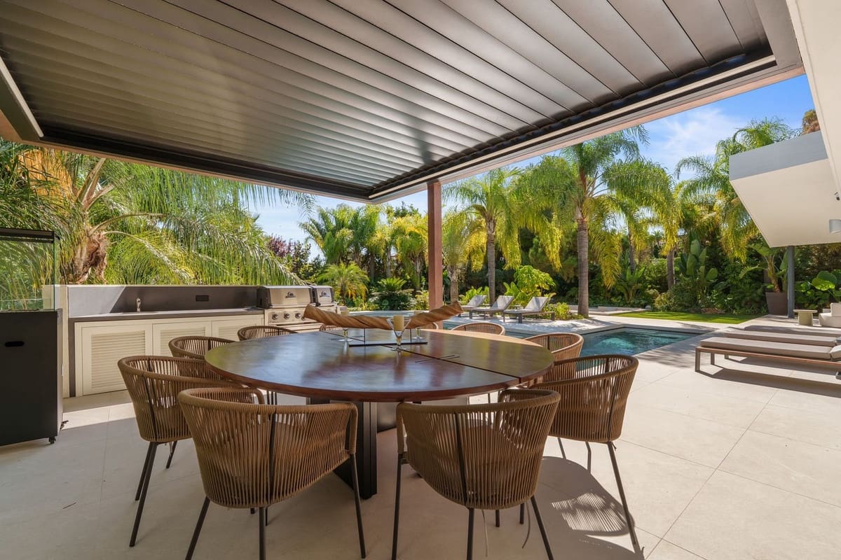 5 camera da letto Villa in vendita in Las Chapas con piscina garage - 5.875.000 € (Rif: 9669261)