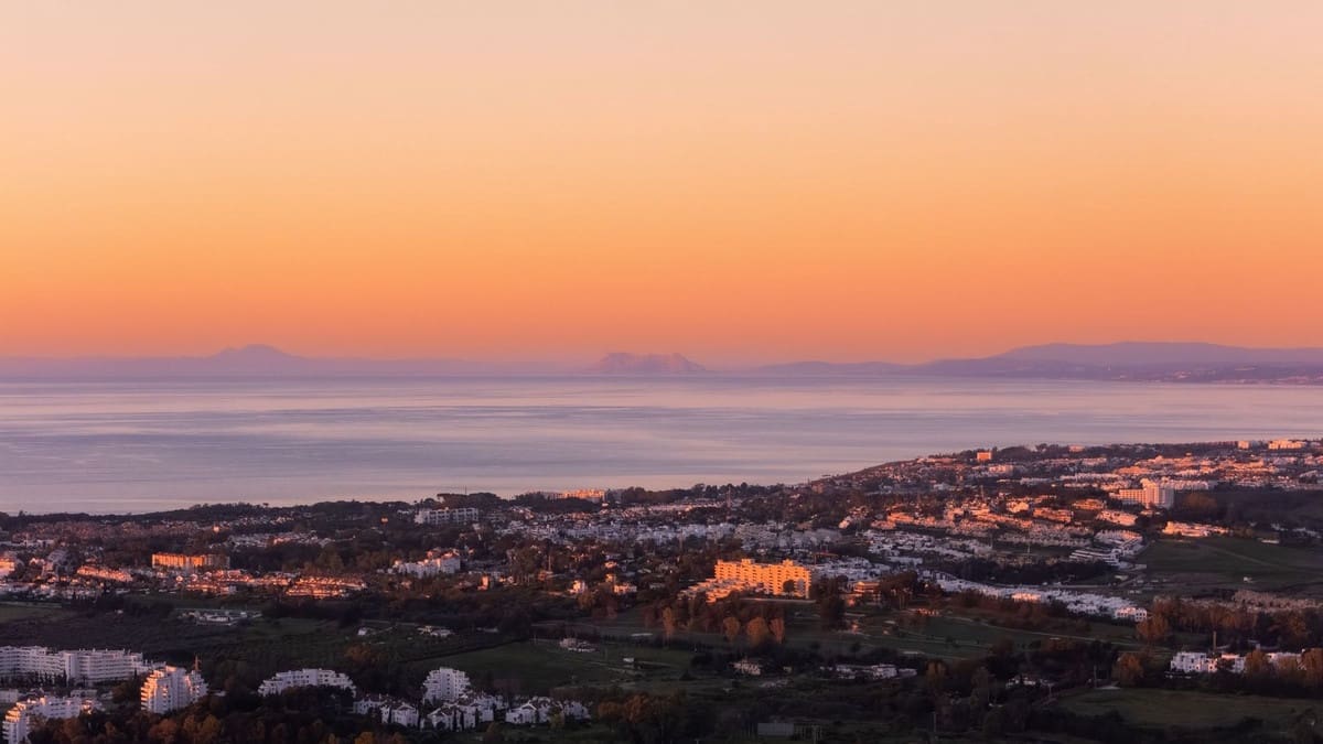 6 Zimmer Villa zu verkaufen in La Quinta mit Pool Garage - 10.995.000 € (Ref: 9671309)