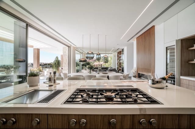 6 sypialnia Willa na sprzedaż w La Quinta, Benahavís z basenem garażem - 10 995 000 € (Ref: 9671309)