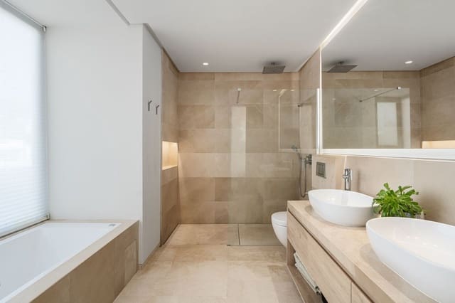 6 slaapkamer Villa te koop in Nueva Andalucia, Marbella met zwembad garage - € 3.980.000 (Ref: 9672185)