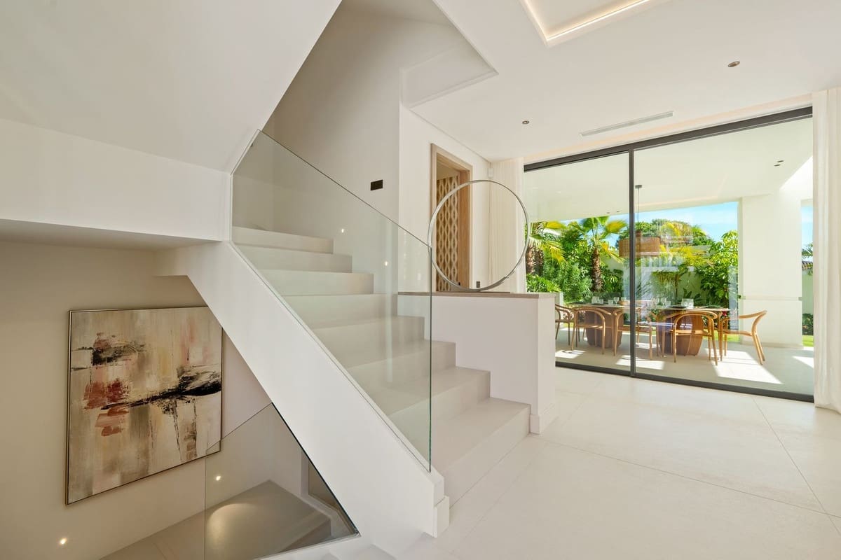 5 quarto Moradia para venda em San Pedro de Alcantara com piscina garagem - 4 580 000 € (Ref: 9672186)