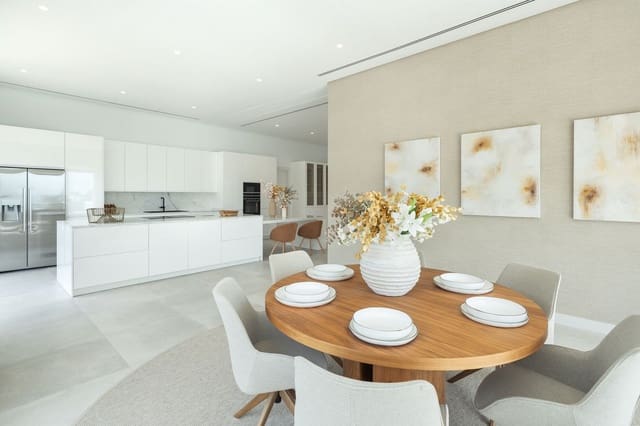 5 bedroom Villa for sale in Benahavís with pool garage - € 8,350,000 (Ref: 9672335)