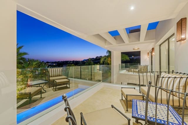 6 sovrum Villa till salu i Nueva Andalucia, Marbella med pool - 4 190 000 € (Ref: 9672336)