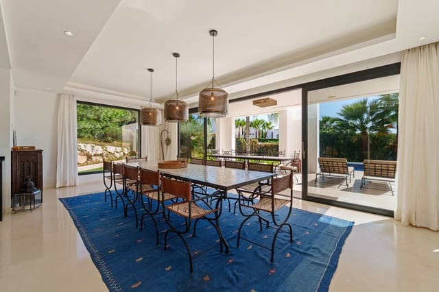 6 sovrum Villa till salu i Nueva Andalucia, Marbella med pool - 4 190 000 € (Ref: 9672336)