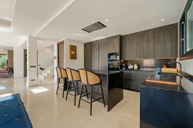 6 camera da letto Villa in vendita in Nueva Andalucia, Marbella con piscina - 3.895.000 € (Rif: 9672336)