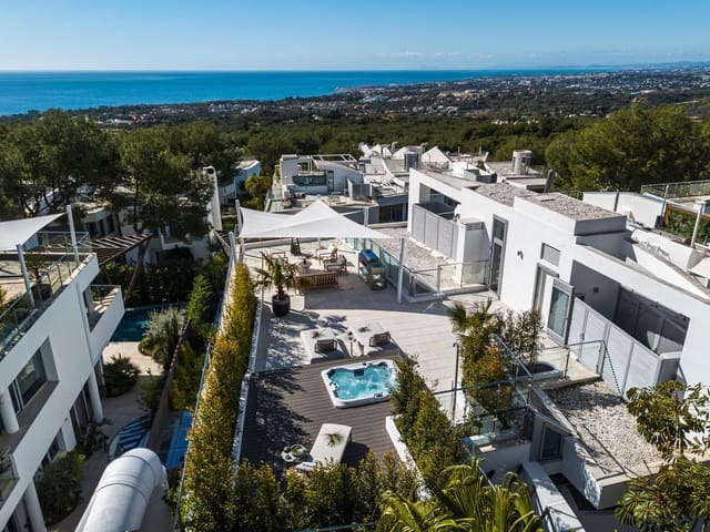 4 Zimmer Villa zu verkaufen in Marbella mit Pool - 3.950.000 € (Ref: 9676343)