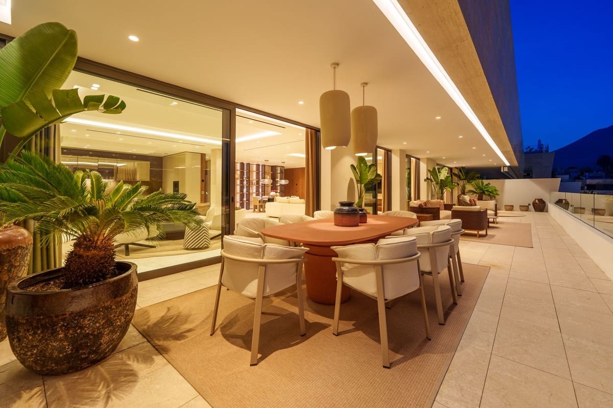 4 camera da letto Villa in vendita in Marbella con piscina - 11.400.000 € (Rif: 9676344)