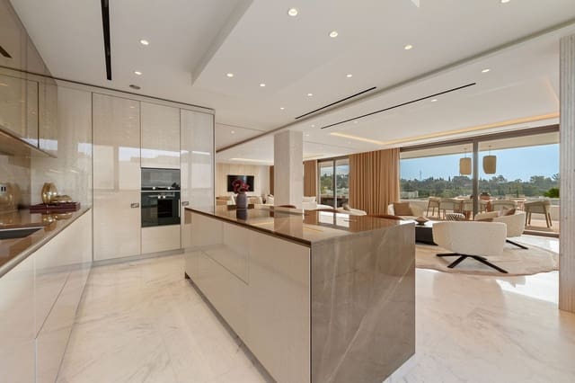 4 Zimmer Villa zu verkaufen in Marbella mit Pool - 11.400.000 € (Ref: 9676344)