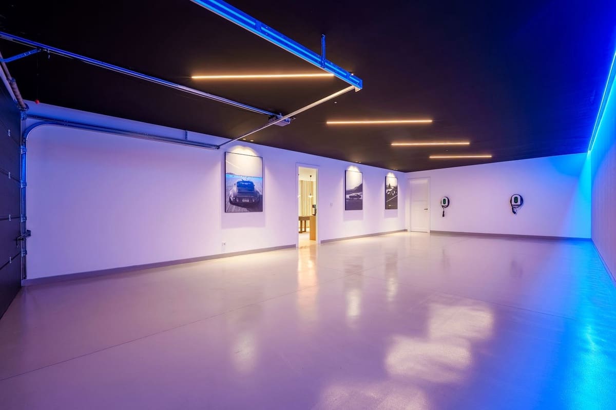 5 makuuhuone Huvila myytävänä paikassa La Quinta mukana uima-altaan 
autotalli - 5 495 000 € (Ref: 9678226)