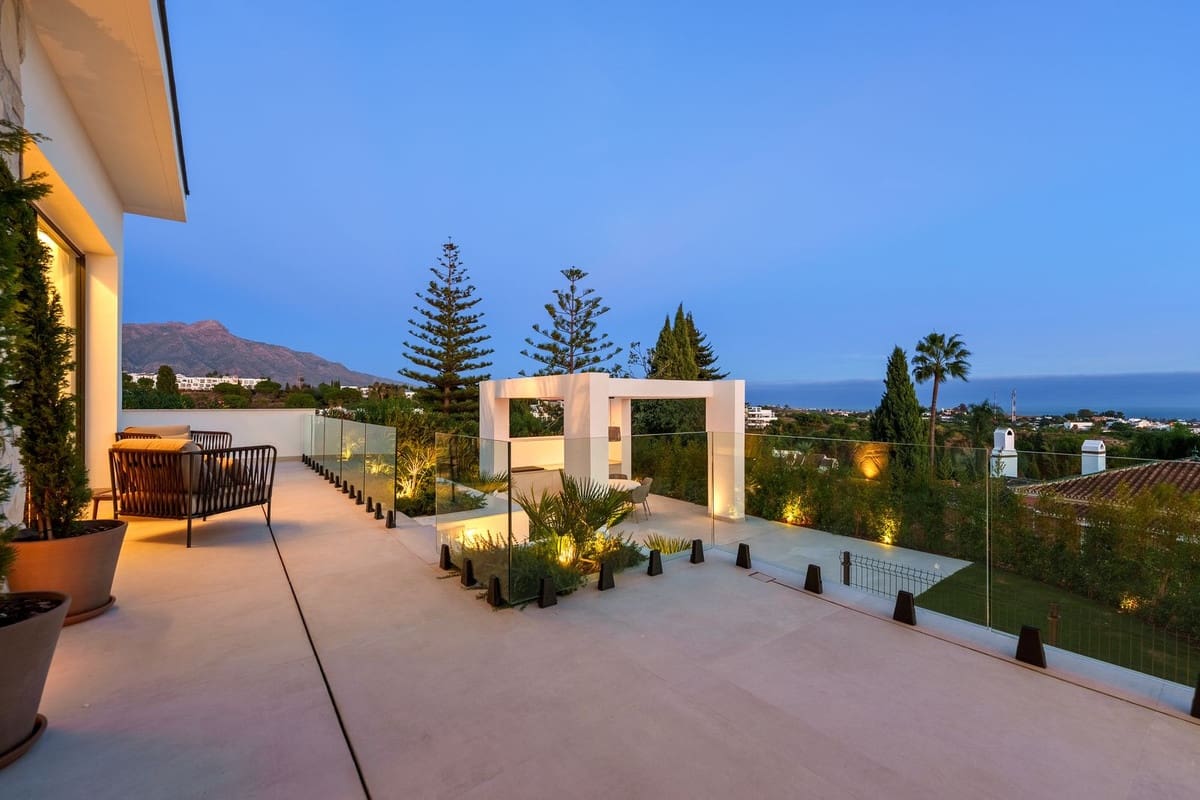 Chalet de 5 habitaciones en La Quinta en venta con piscina garaje - 5.695.000 € (Ref: 9679165)