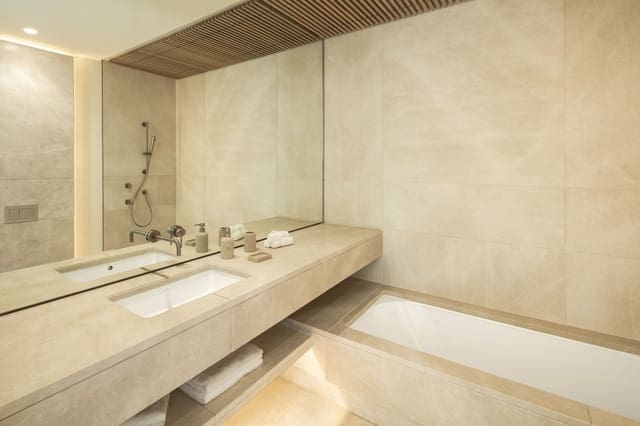 7 sypialnia Willa na sprzedaż w La Quinta, Benahavís z basenem garażem - 9 950 000 € (Ref: 9679168)