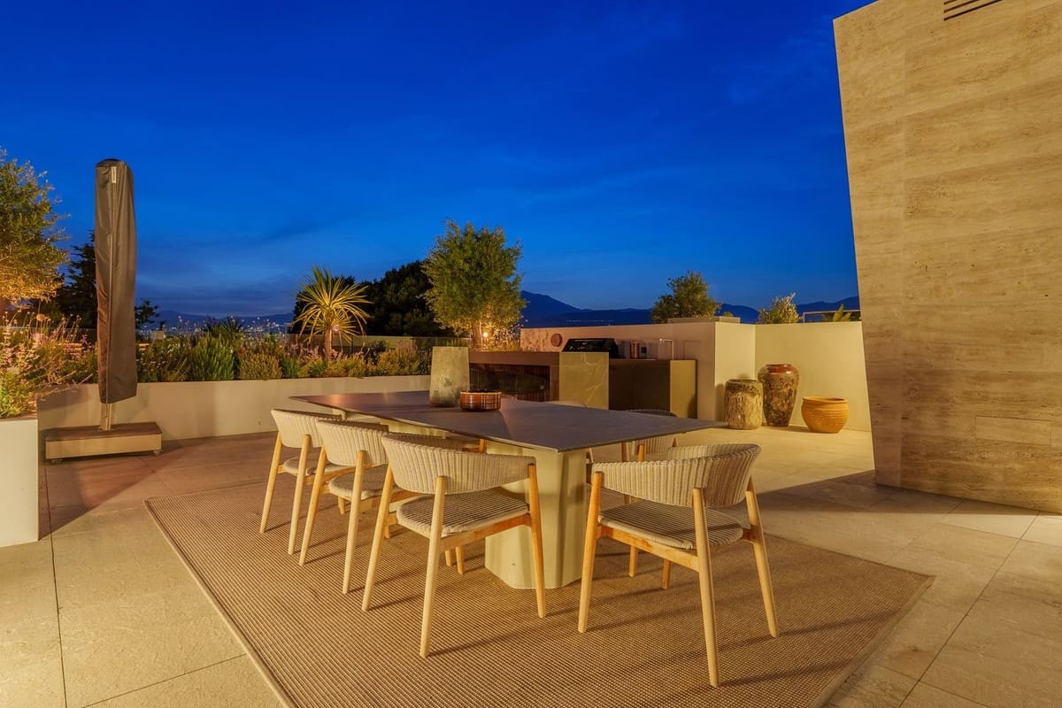 Chalet de 4 habitaciones en Golden Mile en venta con piscina garaje - 11.400.000 € (Ref: 9685754)