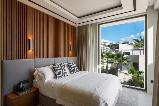 6 bedroom Villa for sale in La Quinta, Benahavís with pool garage - € 7,395,000 (Ref: 9685755)