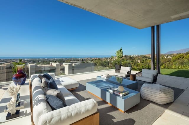 7 bedroom Villa for sale in La Quinta, Benahavís with pool garage - € 9,950,000 (Ref: 9685757)