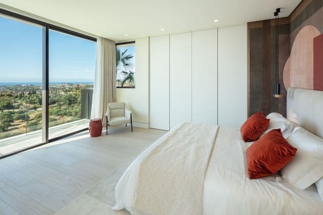 7 bedroom Villa for sale in La Quinta, Benahavís with pool garage - € 9,950,000 (Ref: 9685757)