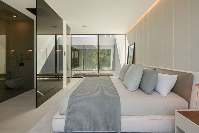 3 soverom Villa til salgs i Golden Mile, Marbella med svømmebasseng garasje - € 6 300 000 (Ref: 9687410)