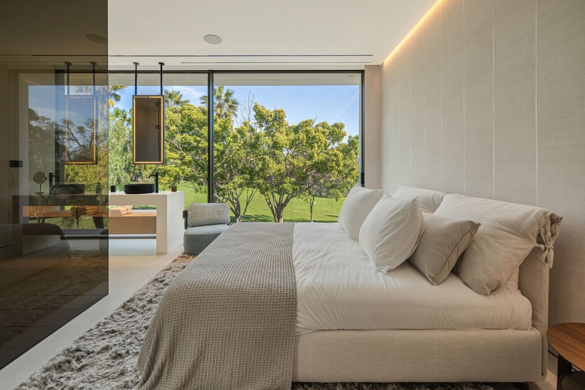 3 camera da letto Villa in vendita in Golden Mile con piscina garage - 6.300.000 € (Rif: 9687410)
