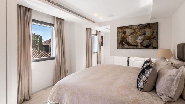 6 sypialnia Willa na sprzedaż w Nueva Andalucia, Marbella z basenem garażem - 9 750 000 € (Ref: 9696967)