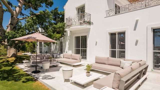 6 sypialnia Willa na sprzedaż w Nueva Andalucia, Marbella z basenem garażem - 9 750 000 € (Ref: 9696967)