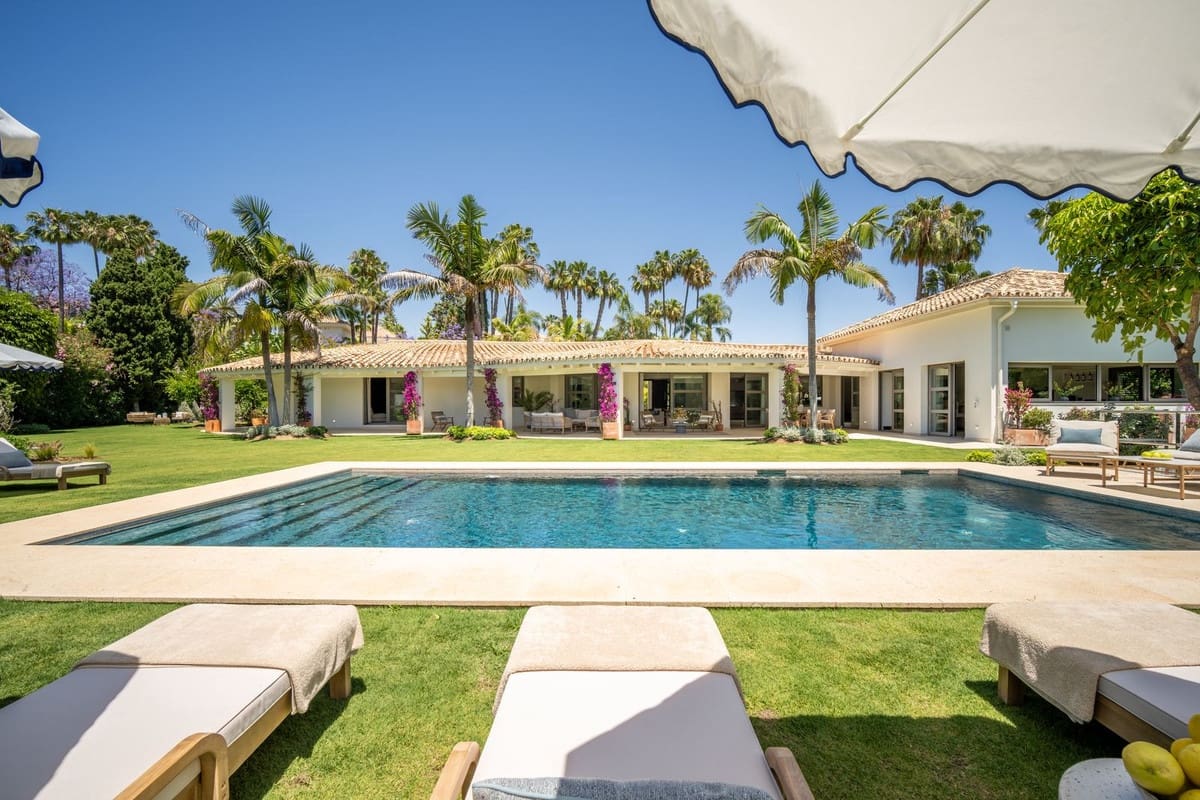 5 camera da letto Villa in vendita in Nueva Andalucia con piscina - 6.995.000 € (Rif: 9700115)