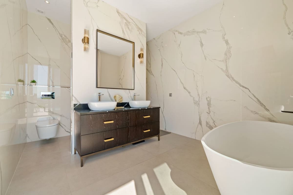 6 chambre Villa/Maison à vendre à La Quinta avec garage - 4 695 000 € (Ref: 9700116)