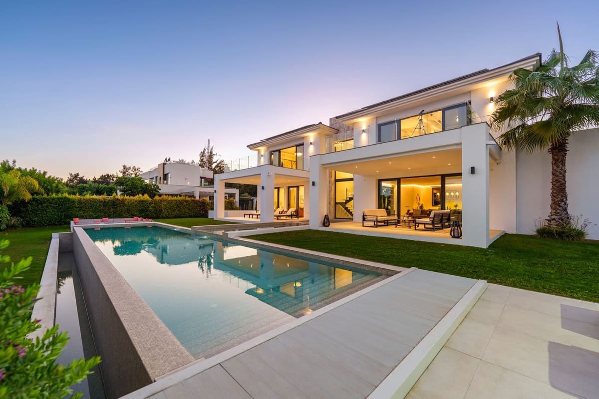 6 chambre Villa/Maison à vendre à La Quinta avec garage - 4 695 000 € (Ref: 9700116)