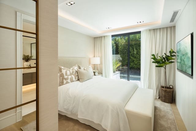 7 bedroom Villa for sale in Nueva Andalucia, Marbella with pool garage - € 19,500,000 (Ref: 9713283)