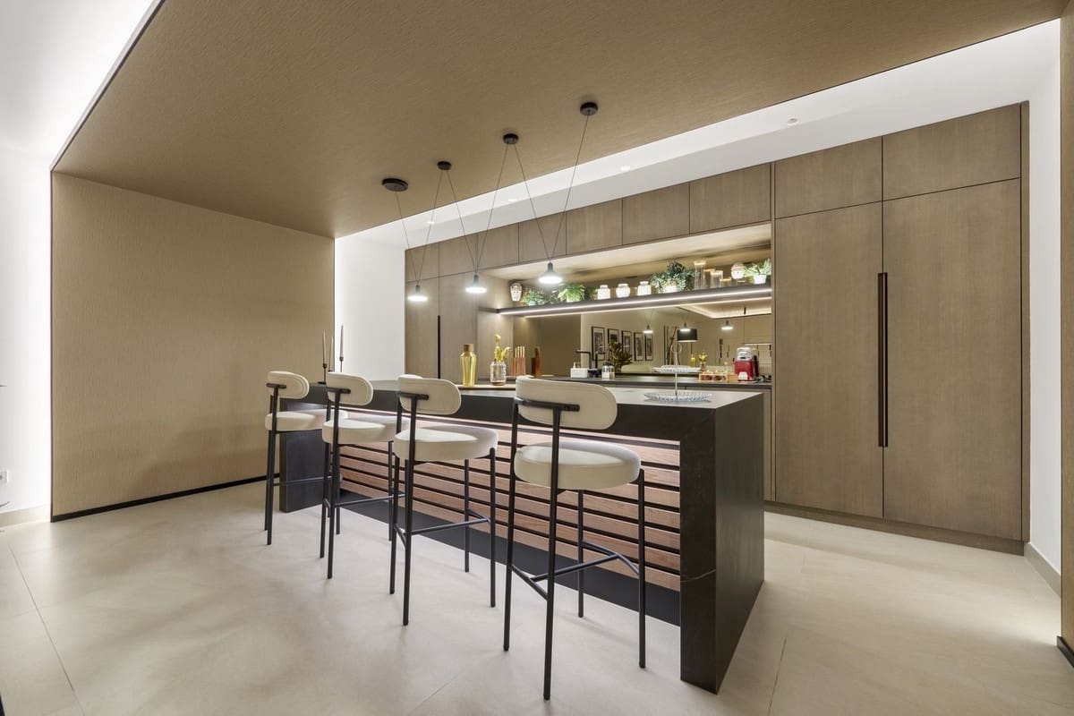 6 Zimmer Villa zu verkaufen in Golden Mile mit Pool Garage - 5.495.000 € (Ref: 9713284)