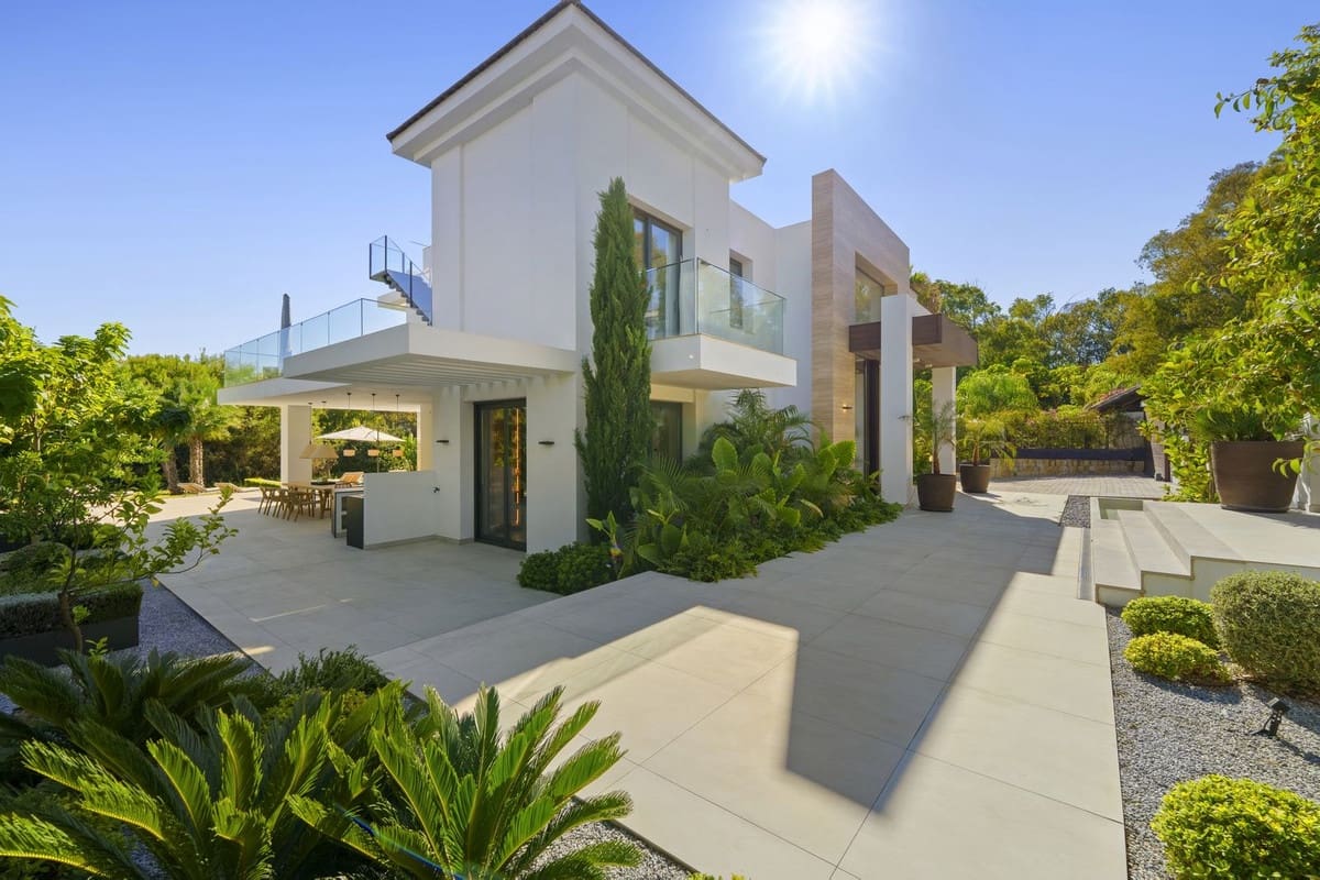 6 Zimmer Villa zu verkaufen in Golden Mile mit Pool Garage - 5.495.000 € (Ref: 9713284)