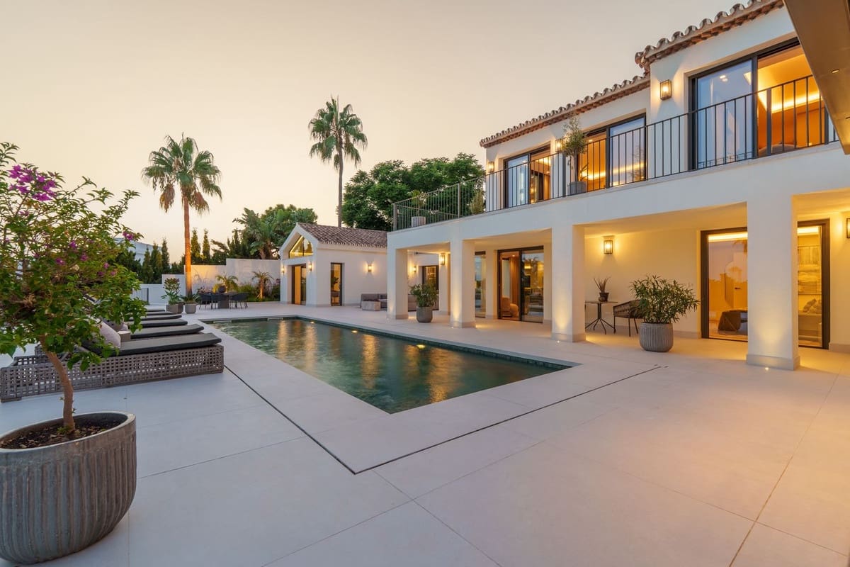 5 Zimmer Villa zu verkaufen in Golden Mile mit Pool Garage - 7.800.000 € (Ref: 9713574)