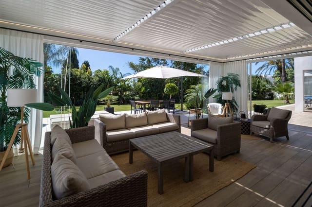 7 sypialnia Willa na sprzedaż w New Golden Mile, Estepona z basenem garażem - 15 000 000 € (Ref: 9720622)