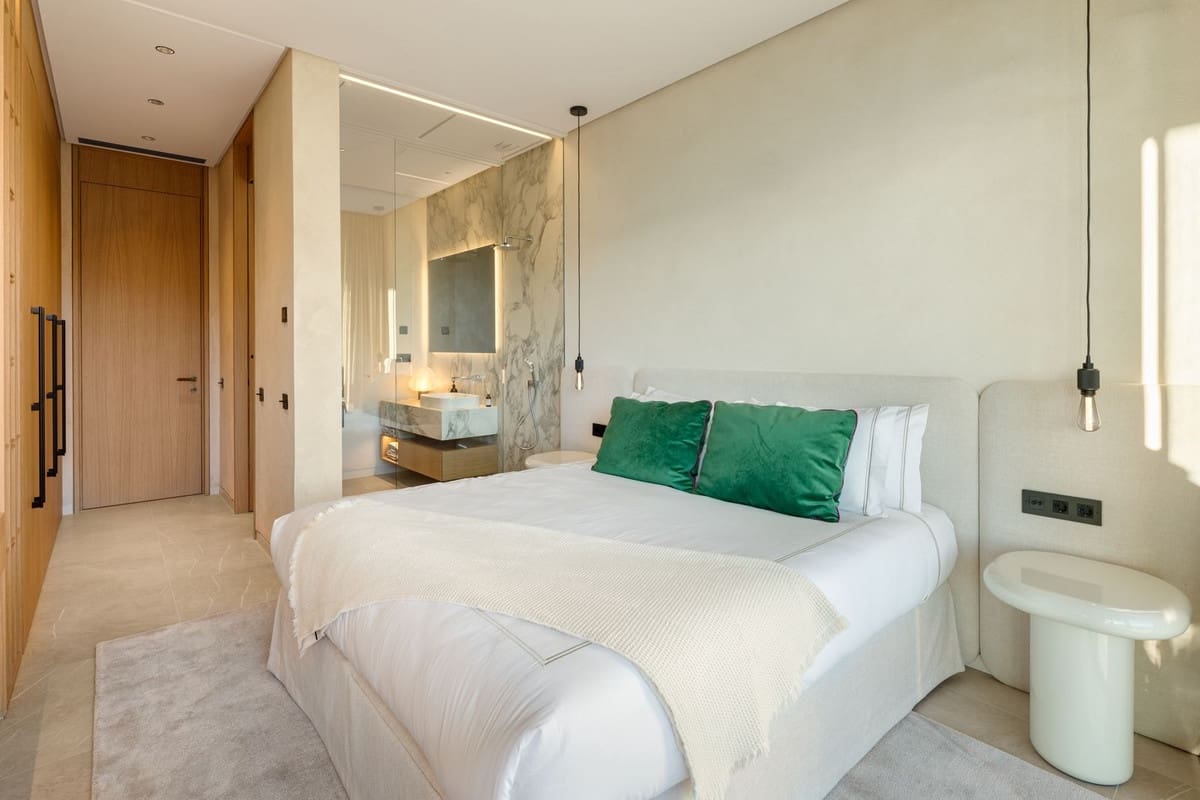 6 quarto Moradia para venda em Benahavis com piscina garagem - 11 500 000 € (Ref: 9720623)