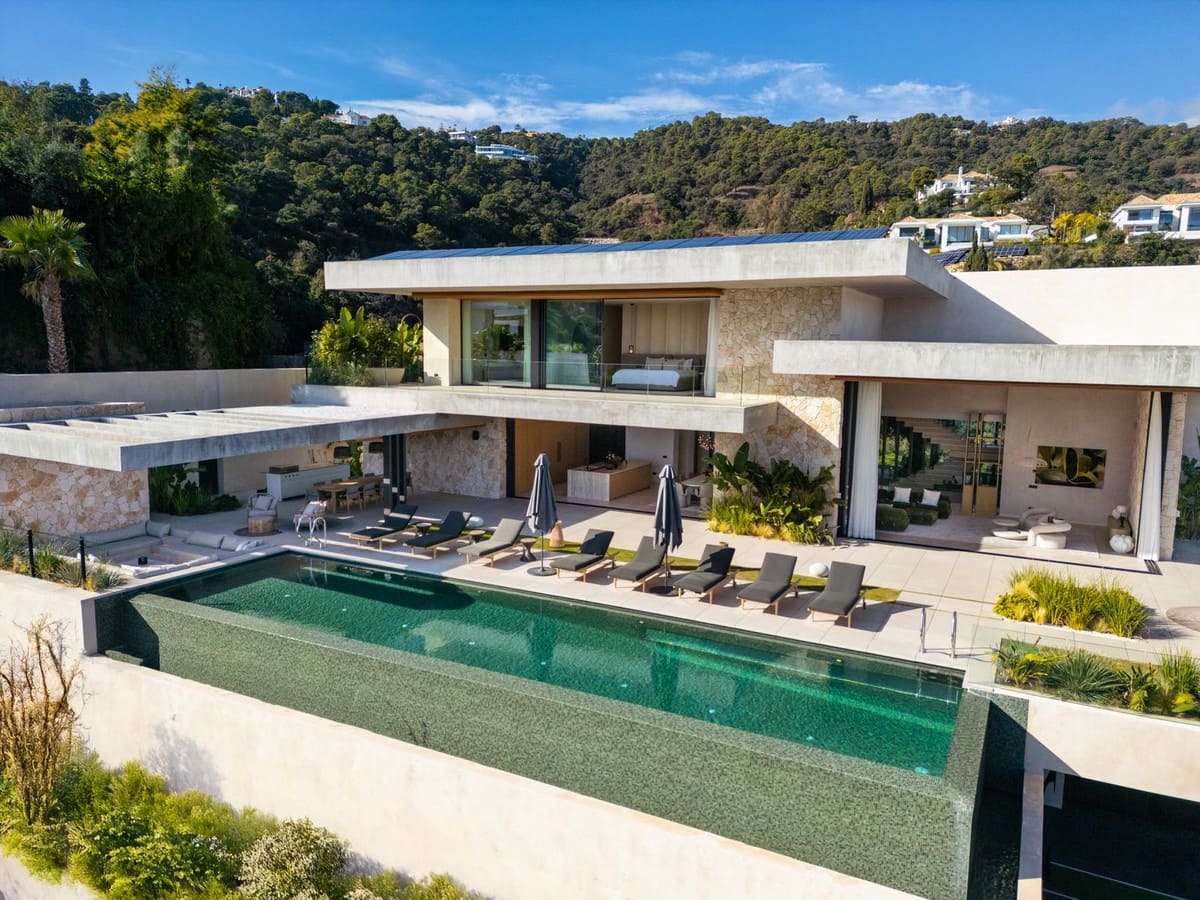 6 quarto Moradia para venda em Benahavis com piscina garagem - 11 500 000 € (Ref: 9720623)