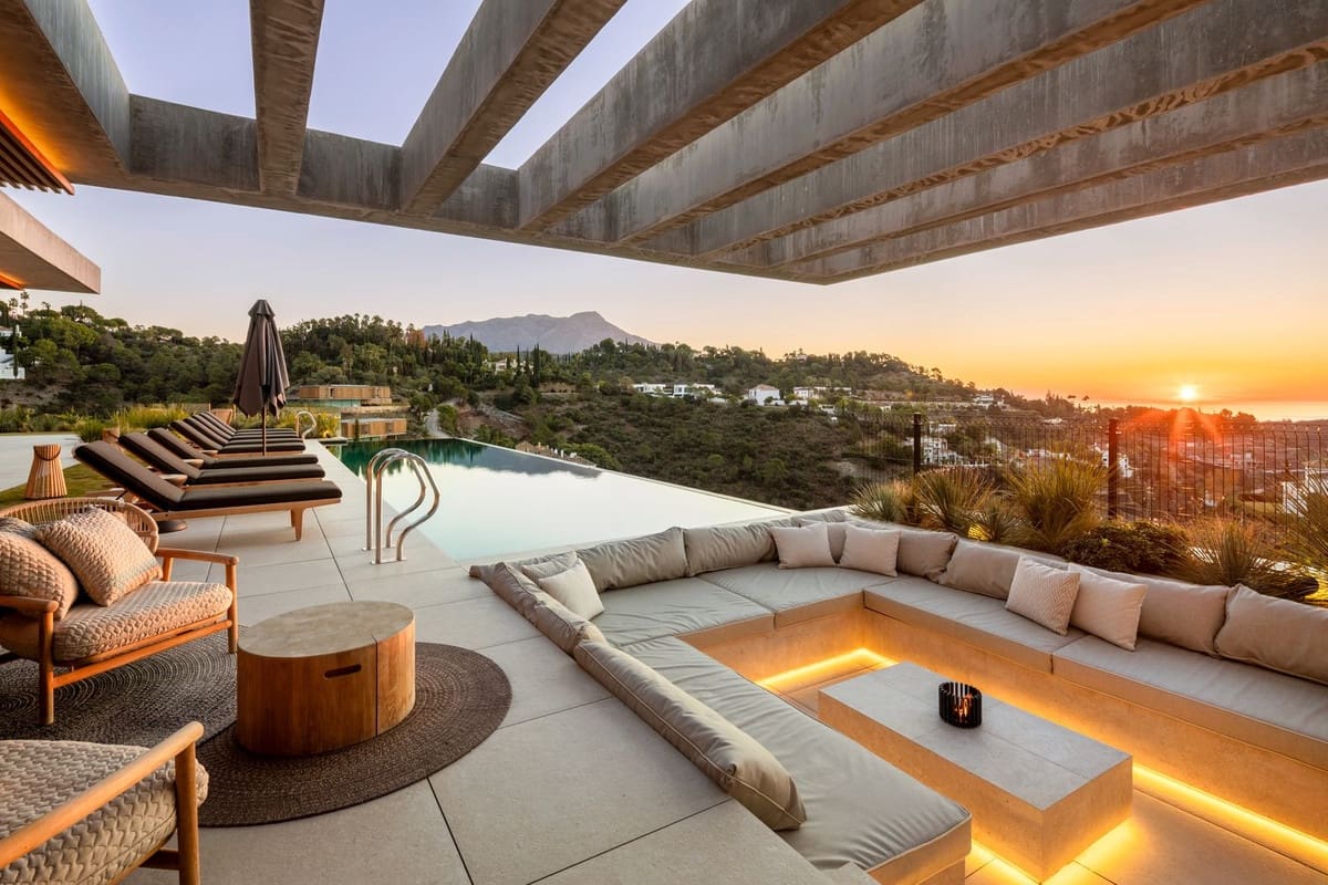 6 quarto Moradia para venda em Benahavis com piscina garagem - 11 500 000 € (Ref: 9720623)