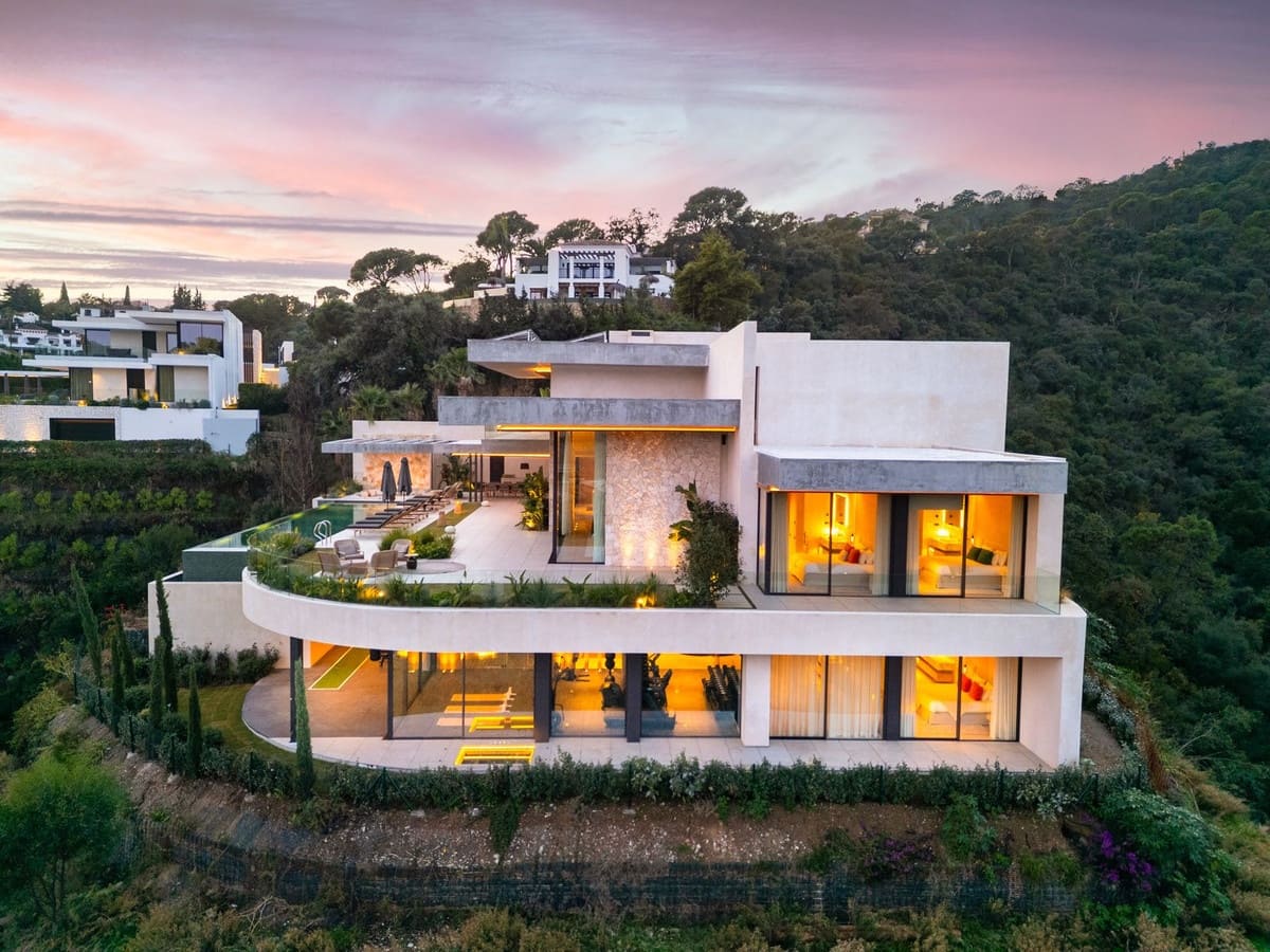 6 quarto Moradia para venda em Benahavis com piscina garagem - 11 500 000 € (Ref: 9720623)