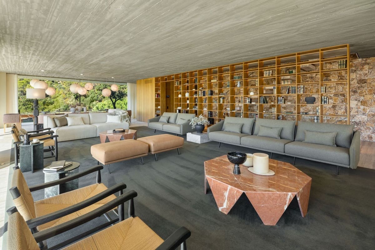 7 bedroom Villa for sale in Benahavis with pool garage - € 10,800,000 (Ref: 9720764)